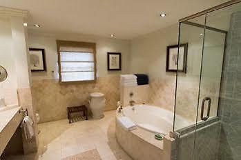 Treasure Beach By Elegant Hotels - All-Inclusive, Adults-Only Paynes Bay Exteriör bild