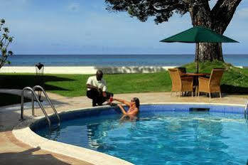 Treasure Beach By Elegant Hotels - All-Inclusive, Adults-Only Paynes Bay Exteriör bild